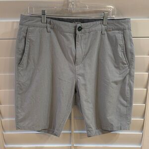 Linksoul Men's Gray Flat Front Shorts